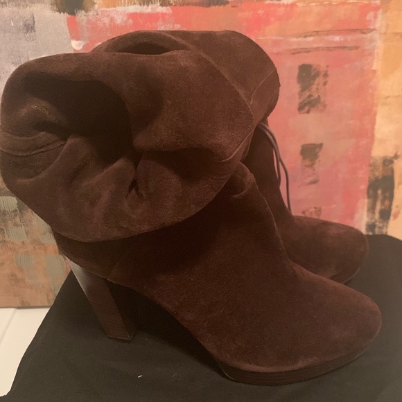 HOUSE OF HARLOW Choc Brown DYSON Booties SUEDE - Picture 5 of 7